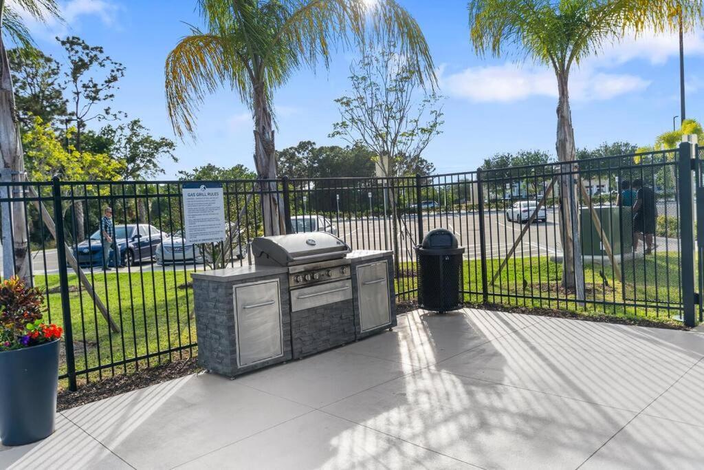 Elegant 1Br/1Ba Condo With Pool, Gym And Laundry Melbourne Bagian luar foto